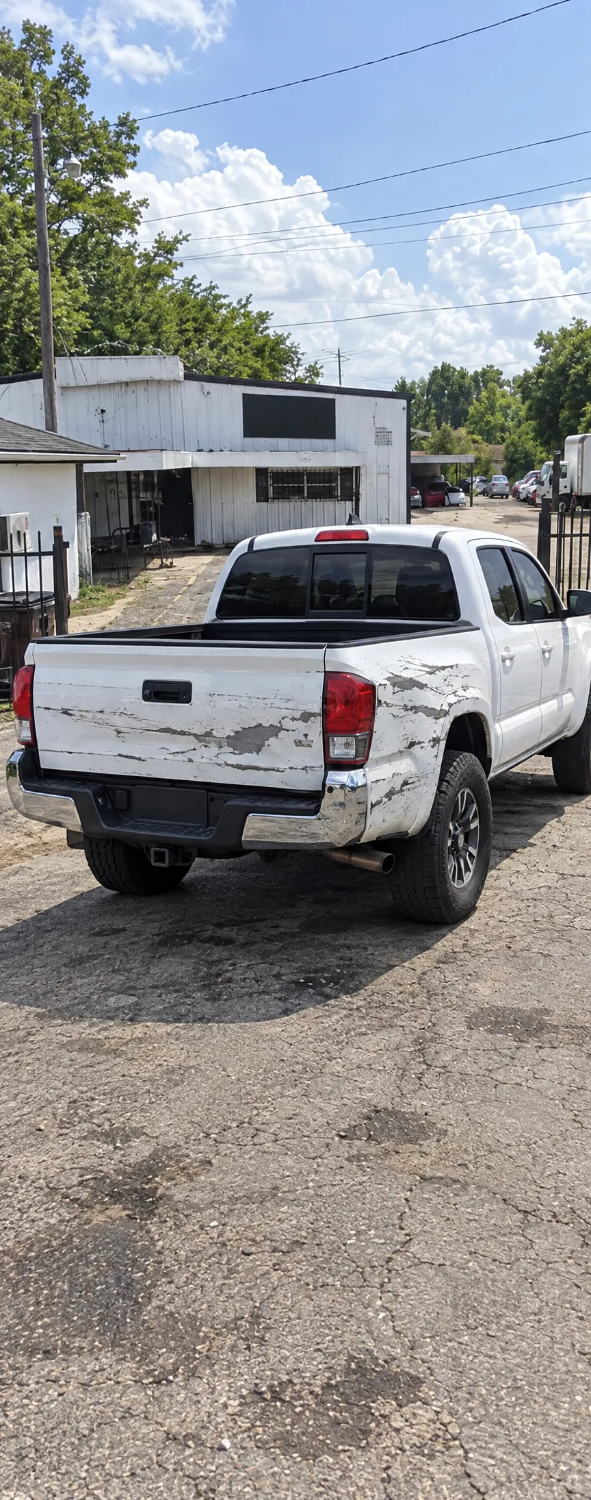 Pintura · Toyota Tacoma — antes / Paint · Toyota Tacoma — before — GDL Auto Repair Seagoville TX
